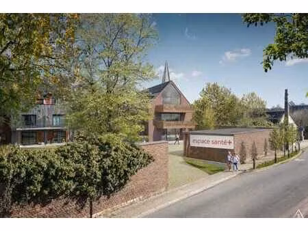 maison médicale dans le centre du village