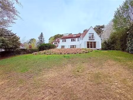 villa de standing! superbe situation!!!