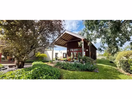 vente maison 4 pièces 140 m² à sainte-gemmes-sur-loire (49130)  504 000 €