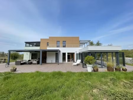 maison de 7 pièces de 210 m2 en vente à nogent-l'artaud