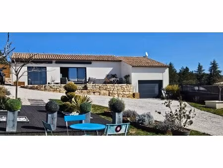 maison neuve avec vue panoramique