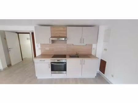 appartement duplex 2ème étage 1 chambre