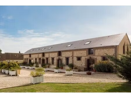 maison de luxe à vendre à crosville-la-vieille