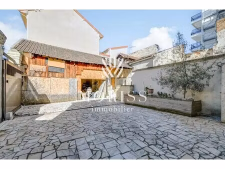 maison de luxe à vendre à saint-ouen