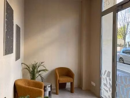 local commercial à louer