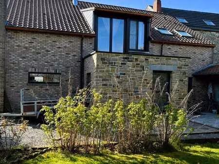 maison 2 chambres à assesse  charme de la pierre