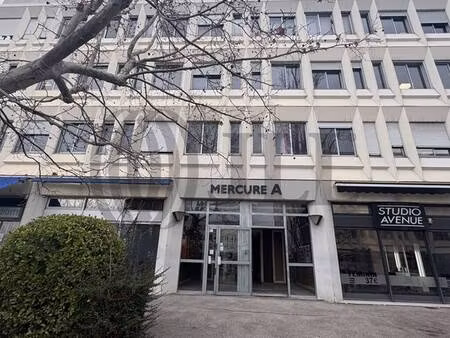 jll bureaux marseille