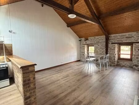 location appartement 2 pièces meublé à montaigu-vendée (85600) : à louer 2 pièces meublé /