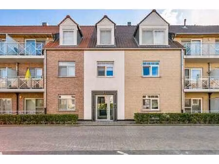 gelijkvloers appartement - beschikbaar 1 mei