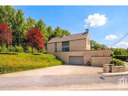 propriete d'exception au charme conptemporain