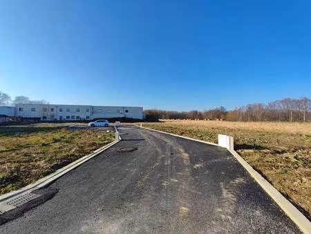 terrain constructible viabilisé à vendre
