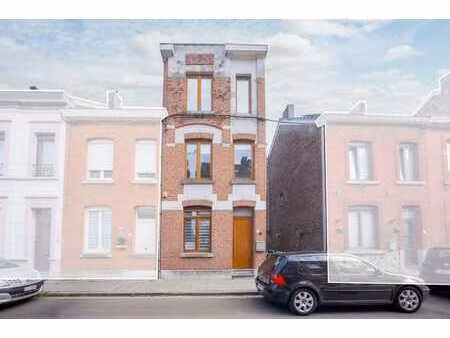 maison 3f- 4 ch- terrasse-jardin