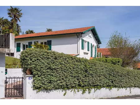 vente maison 6 pièces 120 m² à ciboure (64500)  735 000 €