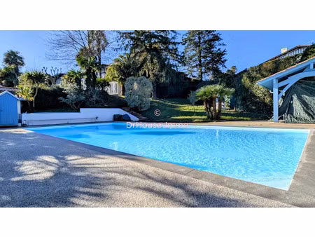 vente maison 7 pièces 230 m² à guethary (64210)  3 750 000 €