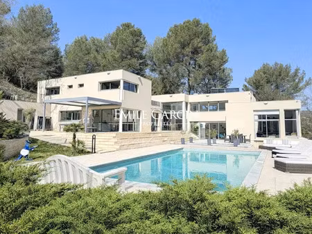 vente maison 9 pièces 290 m² à aix-en-provence (13090)  1 770 000 €