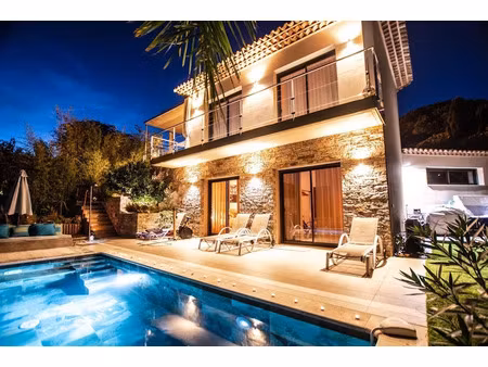 vente maison 5 pièces 165 m² à sainte-maxime (83120)  2 200 000 €