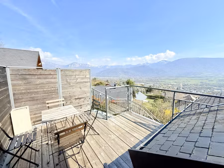 st baldoph  au calme  charmantt3 bis en dernier étage d'une