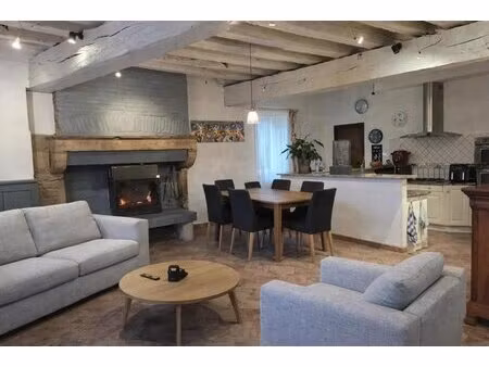 immense maison de 19 pièces avec gîtes à oulon