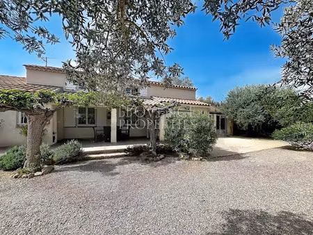 vente villa 7 pièces 186 m² à cotignac (83570)  650 000 €