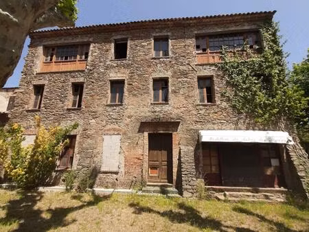 vente hôtel 1 000 m²