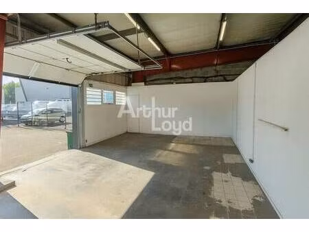 local d'activités à louer