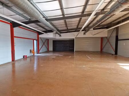 local commercial à vendre