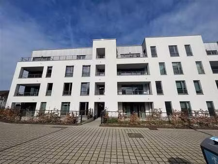 appartement 2 chambres  terrasse et emplacement de parking s