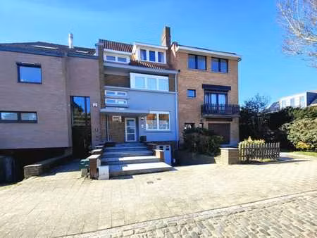 prox. centre sportif de foret de soignes - maison art déco