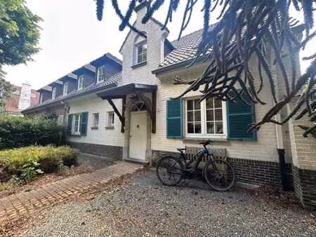 maison de charme à rénover au coeur du fort jaco