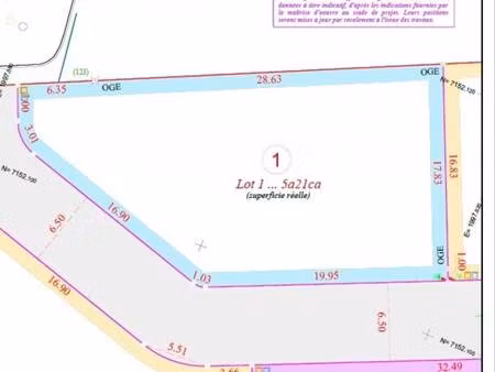 terrain constructible viabilisé à vendre