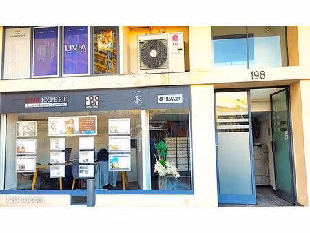 local avec vitrine et bureaux proximité castellane et rue paradis