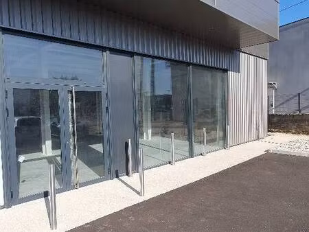 local commercial à louer