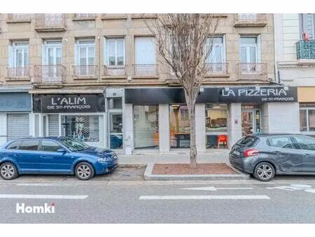 local commercial à vendre