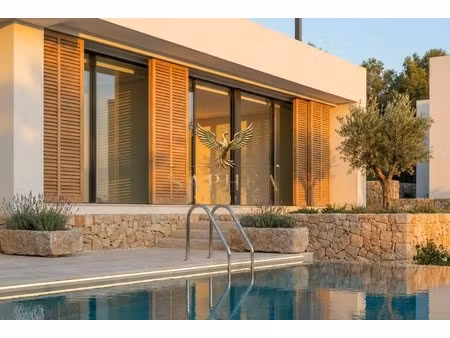 maison de luxe à vendre à bandol