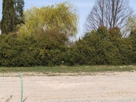 terrain constructible viabilisé à vendre