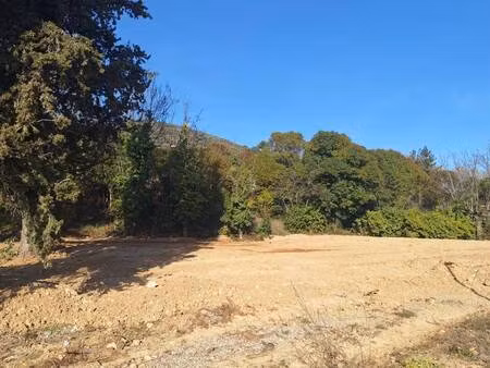 terrain constructible viabilisé à vendre