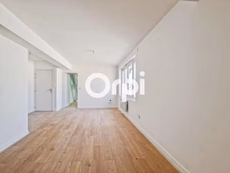 vente appartement 2 pièces 35 m² saint-laurent-de-chamousset (69930)