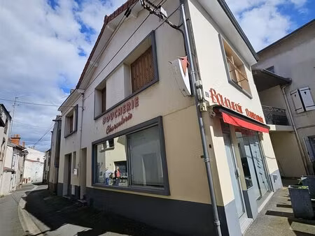 immeuble mixte mozac 99 500