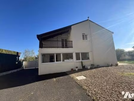 mes mauduit & associés - notaires à lile bouchard