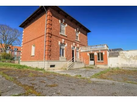 corps de ferme avec dépendances et fort potentiel