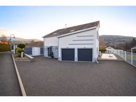 élégante maison moderne avec piscine à fraize