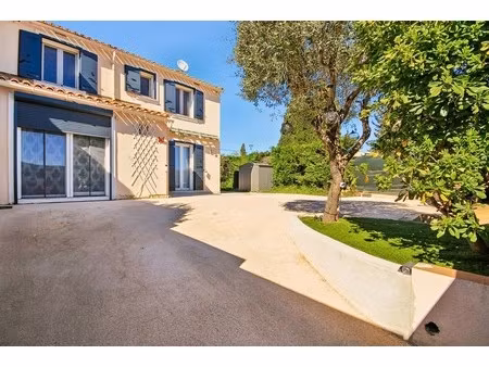 maison jumelée à vendre dans le quartier nord