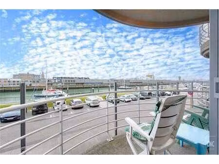 appartement spacieux avec vue sur le port de zeebruges