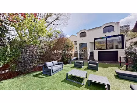 vente maison 6 pièces 233.08 m² à bry-sur-marne (94360)  1 680 000 €