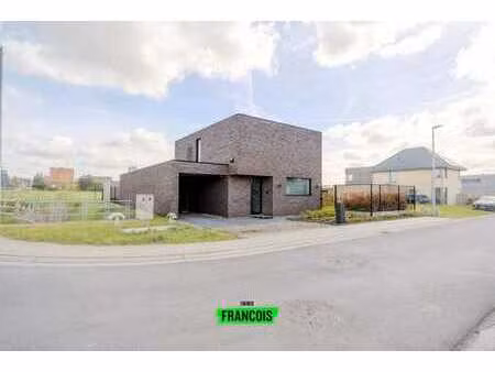 maison économe en énergie (2022)  prête à emménager  avec 3…