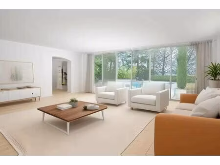 villa de 374m² sur un terrain arboré de 3090m² à villars !