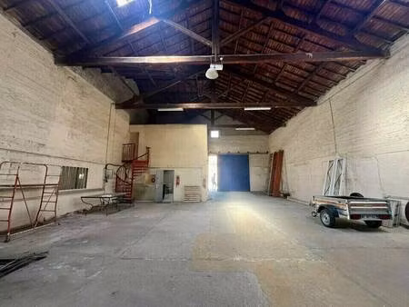 local d'activités à vendre