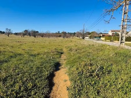 terrain constructible viabilisé à vendre