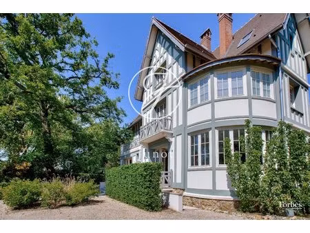 le vésinet - lac supérieur - maison anglo-normande - 380m² - terrain 3200m².