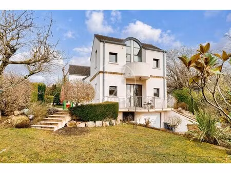 le chesnay - aubert - maison à vendre - 5 chambres - terrain 674m².